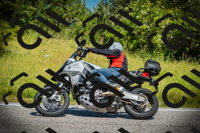 202506141059-DSC06728_c1_