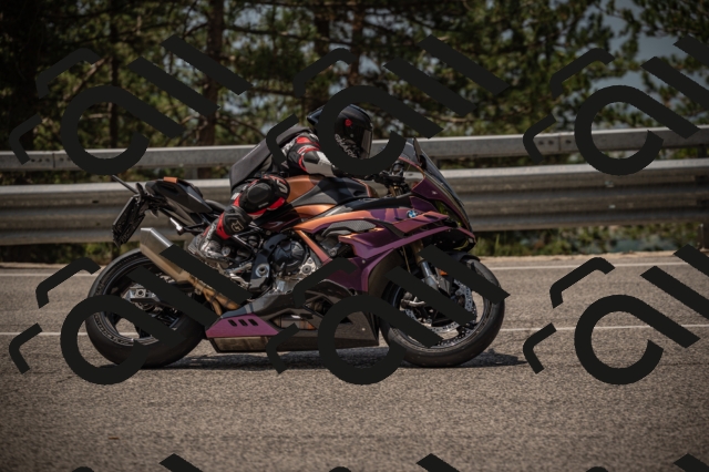 20250615120500-_Z622853_am_