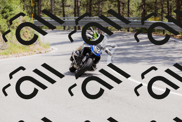 202506151448-_04A3766_c3_