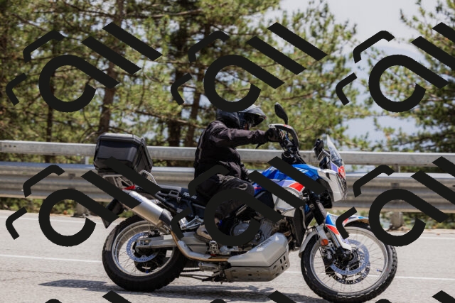 202506151452-_04A3771_c3_