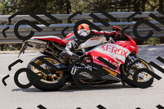 202506151455-_04A3779_c3_