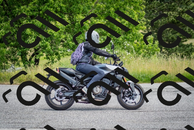 202506151204-DSC_0342_c2