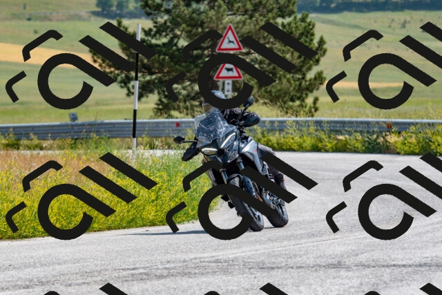 20250615103810-R01_5316_r1