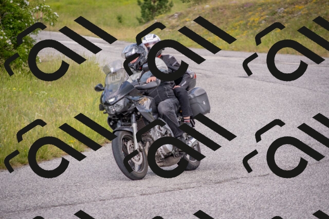 202506151504-DSC_2071_c4_