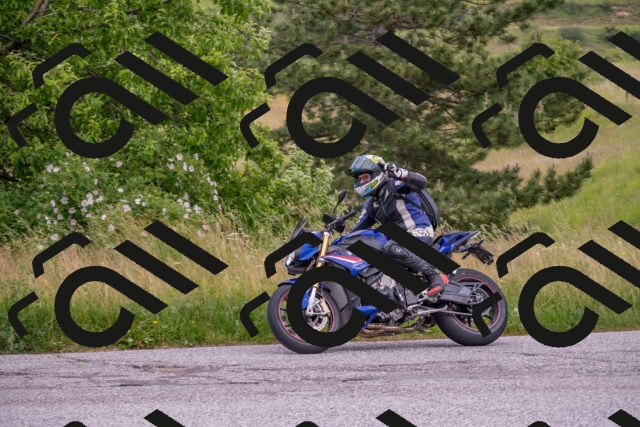 202506151630-DSC_3053_c4_