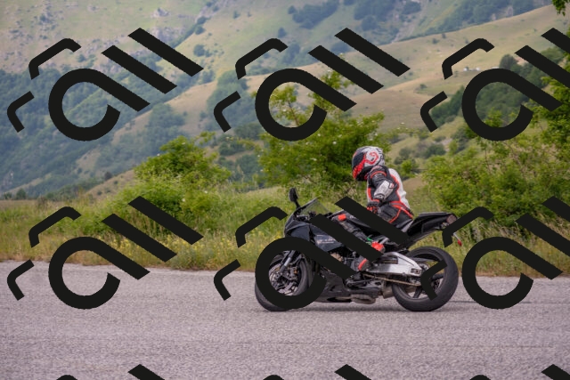 202506151630-DSC_3056_c4_