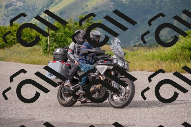 202506151637-DSC_3097_c4_