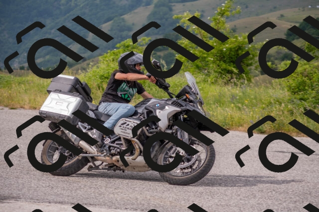 202506151637-DSC_3106_c4_