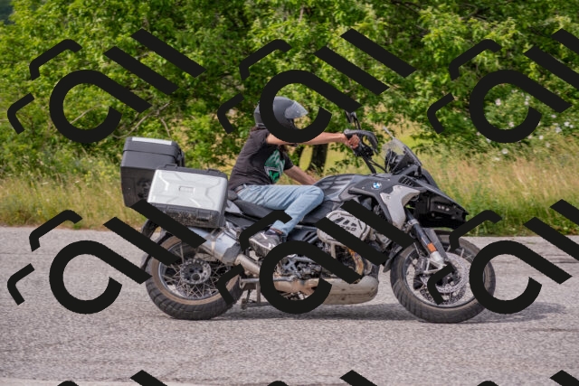 202506151637-DSC_3107_c4_