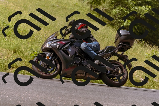 202506151042-_DSC9260_d1_