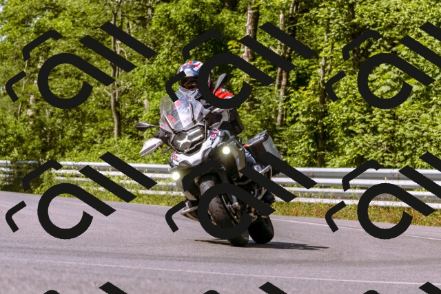 202506151044-_DSC9288_d1_