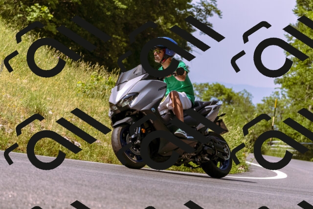 202506151056-_DSC9389_d1_