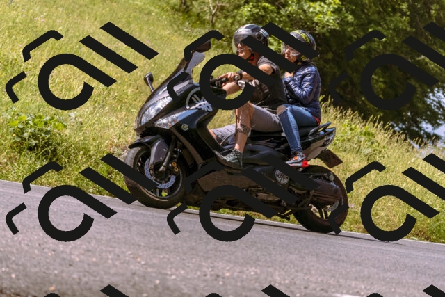 202506151056-_DSC9392_d1_