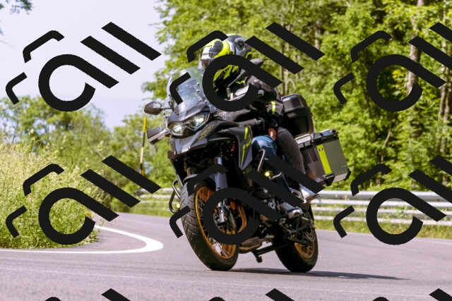 202506151057-_DSC9393_d1_