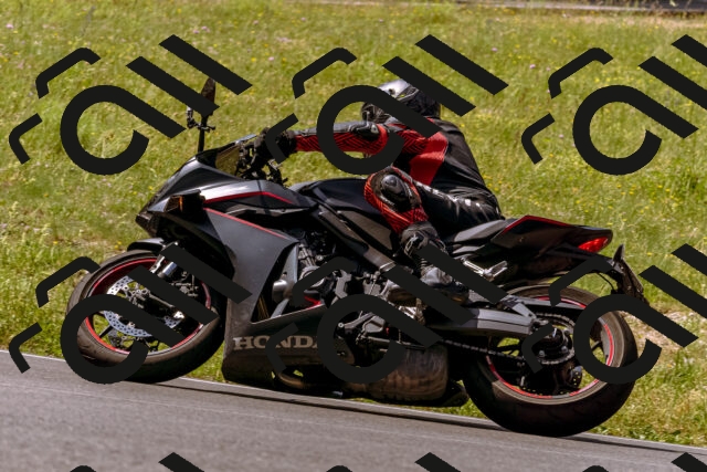 202506151110-_DSC9488_d1_