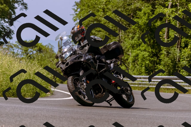 202506151112-_DSC9502_d1_