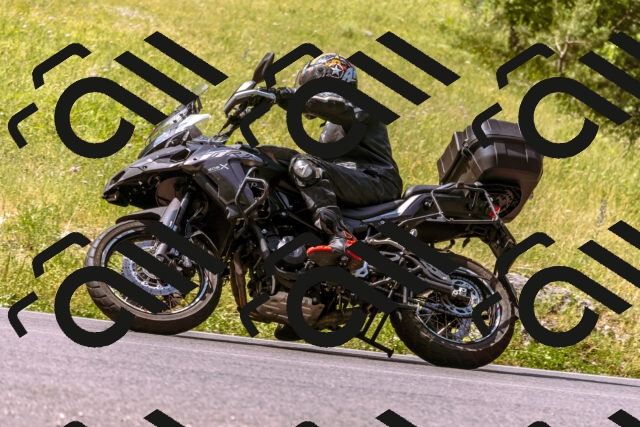 202506151112-_DSC9504_d1_