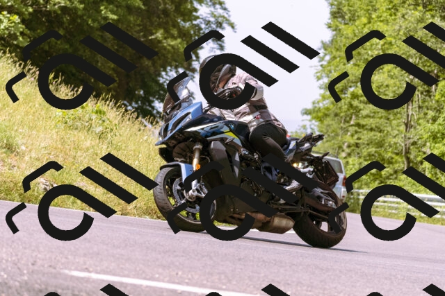 202506151115-_DSC9540_d1_