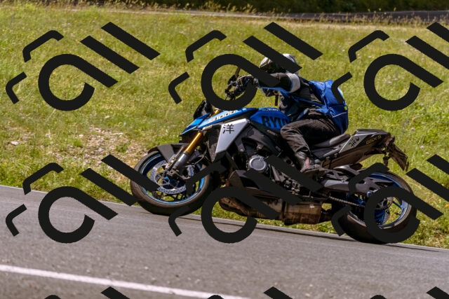 202506151115-_DSC9554_d1_