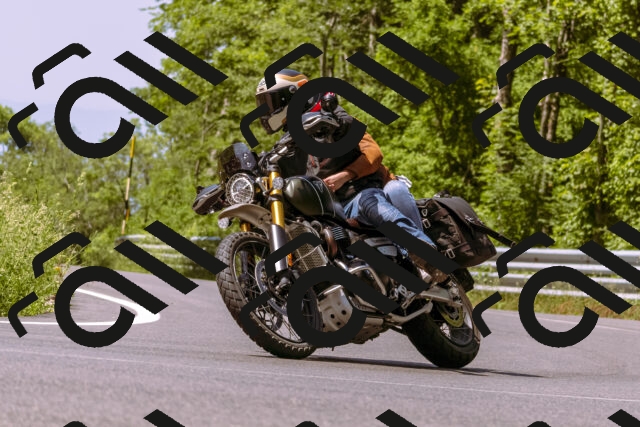 202506151116-_DSC9555_d1_