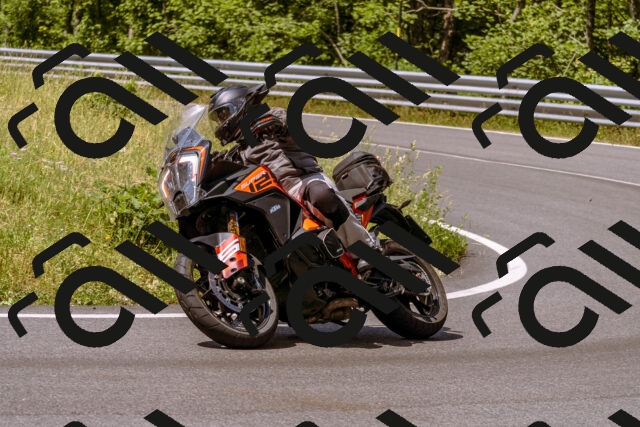 202506151119-_DSC9578_d1_