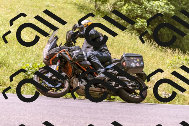 202506151127-_DSC9640_d1_