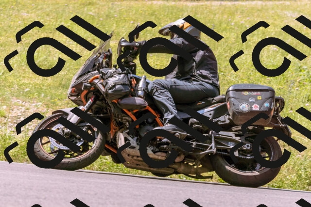 202506151127-_DSC9641_d1_