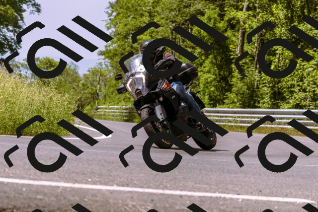 202506151129-_DSC9659_d1_