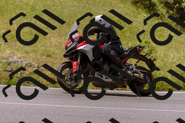 202506151136-_DSC9702_d1_