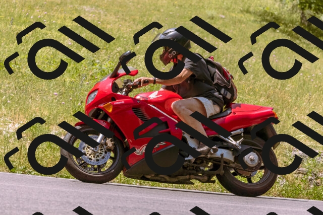 202506151140-_DSC9722_d1_