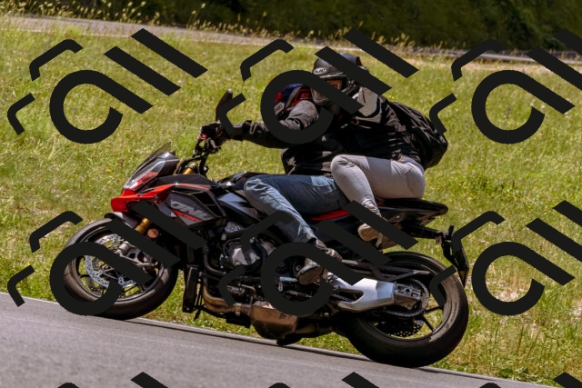 202506151154-_DSC9824_d1_