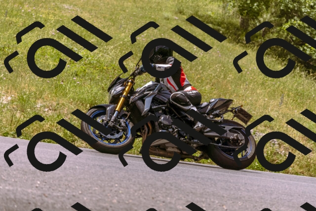 202506151212-_DSC9892_d1_