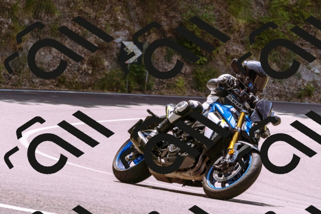 202506151216-_DSC9902_d1_