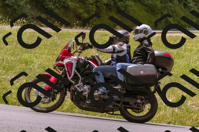 202506151219-_DSC9942_d1_