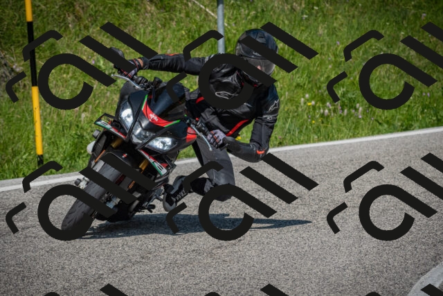 20250622101523-_5001802_am_