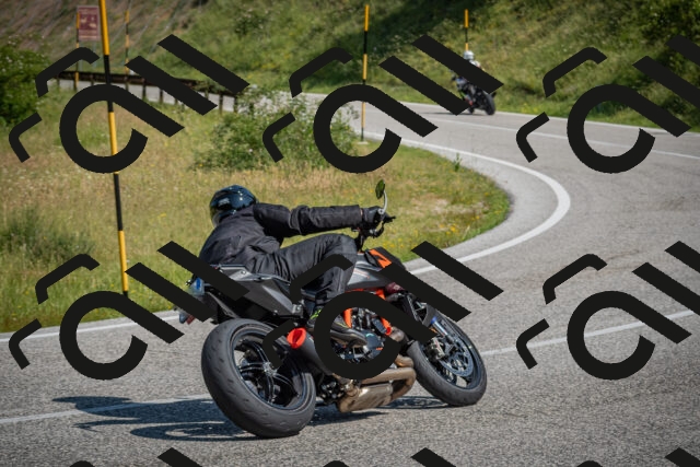 20250622102312-_5001846_am_