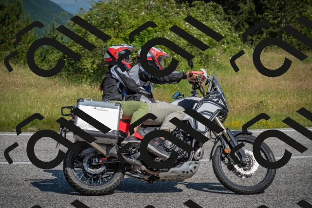 20250622102347-_5001856_am_