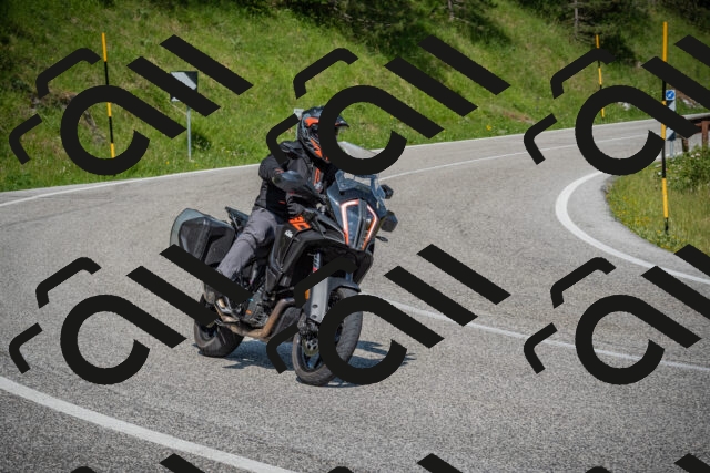 20250622102404-_5001859_am_