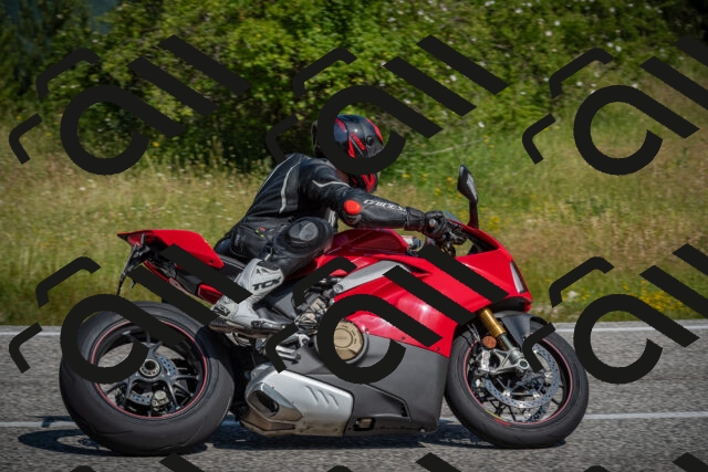 20250622102430-_5001865_am_