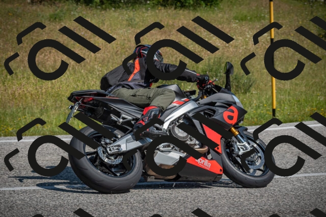 20250622102907-_5001874_am_