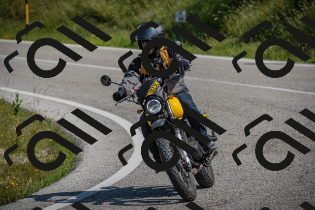 20250622103016-_5001886_am_