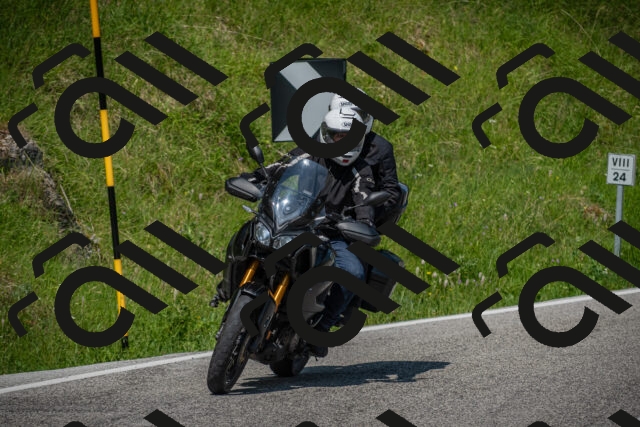 20250622103053-_5001891_am_