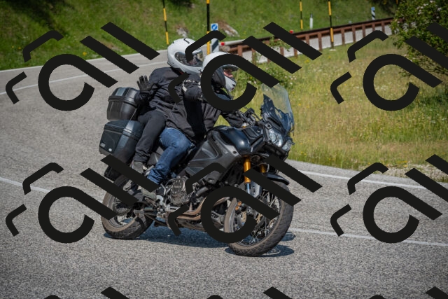 20250622103055-_5001893_am_