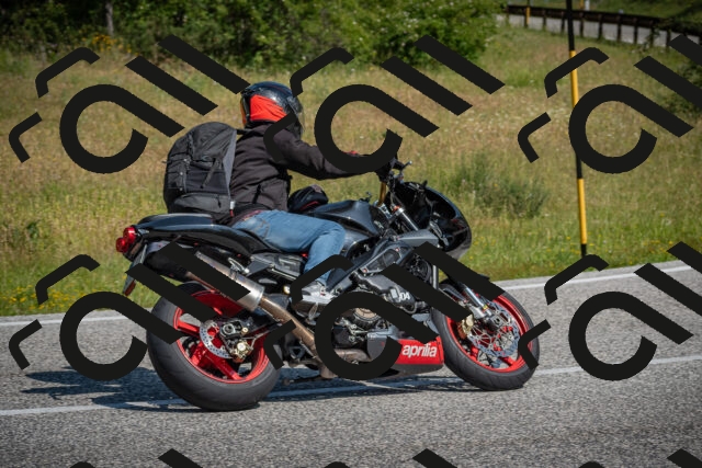 20250622103457-_5001908_am_