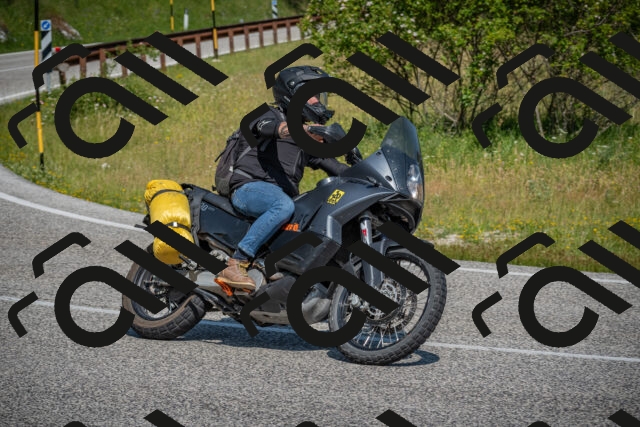 20250622103459-_5001909_am_