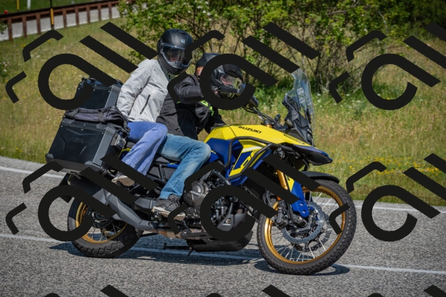 20250622104256-_5001958_am_