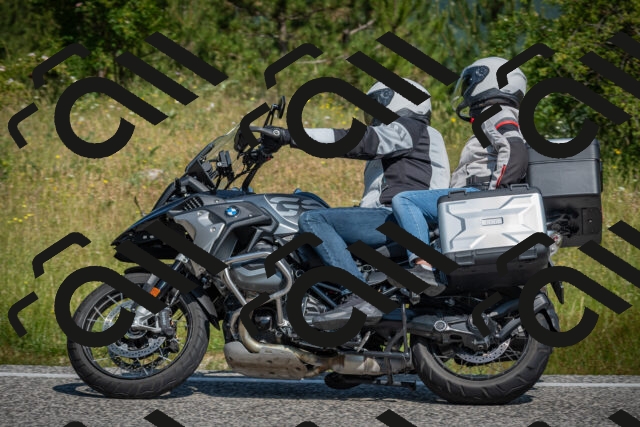 20250622104419-_5001964_am_