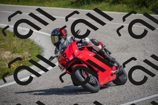 20250622105141-_5001988_am_