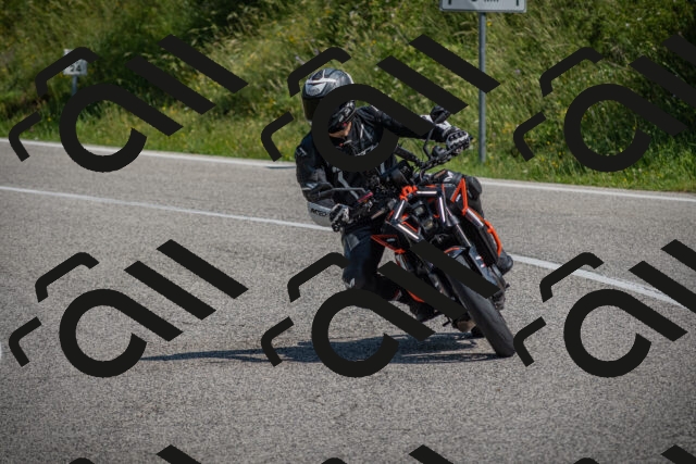 20250622105816-_5002007_am_