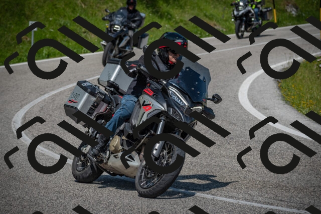 20250622110038-_5002041_am_